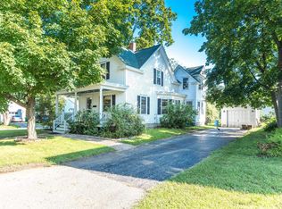 7 Unity St, Rochester, NH 03868