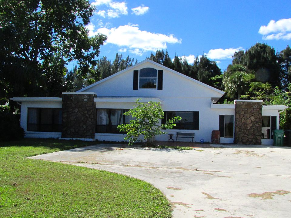1st image of 4751 S Indian River Dr