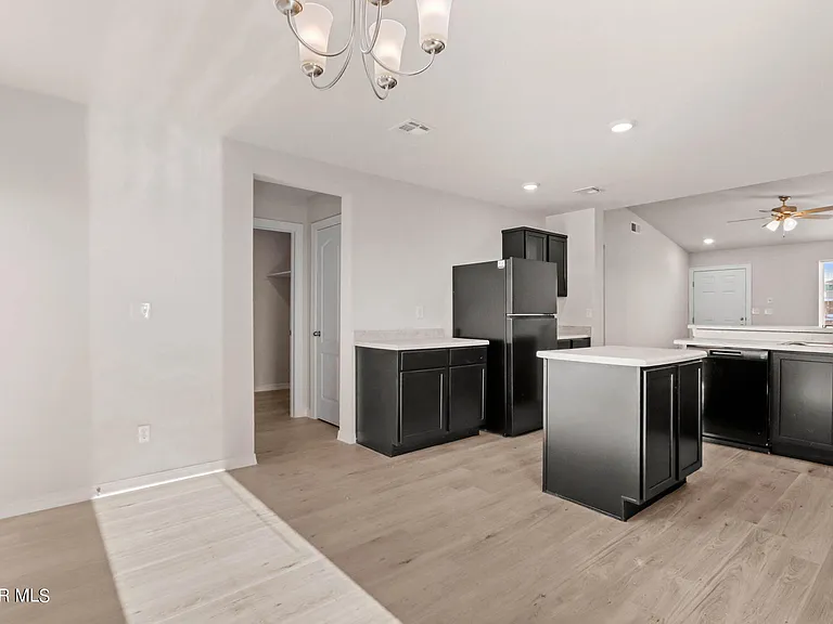 14541 Faxon Yucca Ave — Photo 8