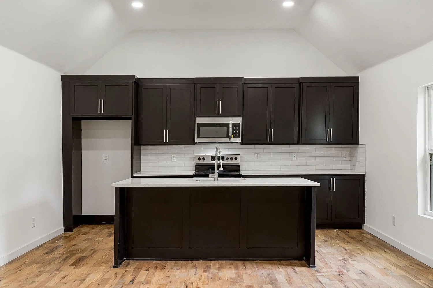 320 East Greeley Street - 1 — Photo 4