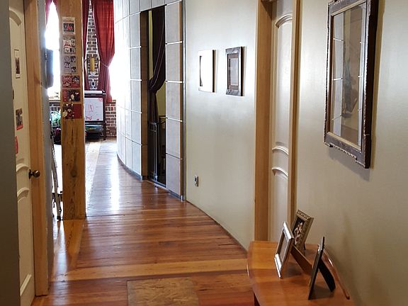 Entry Hallway
