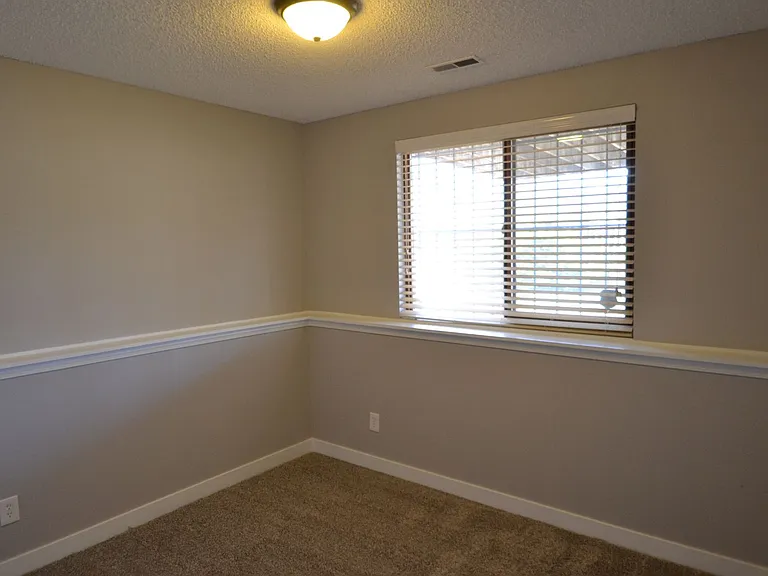 3710 Trail Rock Pl — Photo 10
