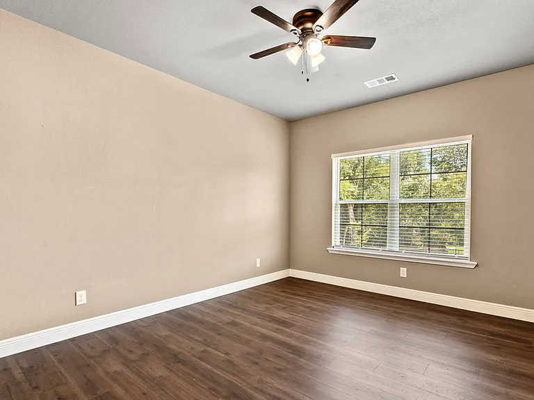 357 N Nature Ln — Photo 16