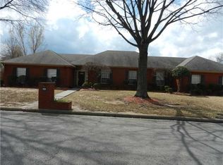 2300 Dundee Dr, Fort Smith, AR 72908