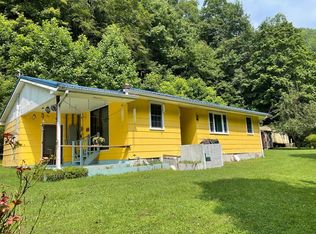 2331 Nance White Branch Rd, Honaker, VA 24260