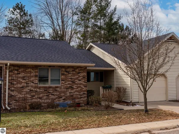 130 Peachwood Ln, Mount Pleasant, MI 48858