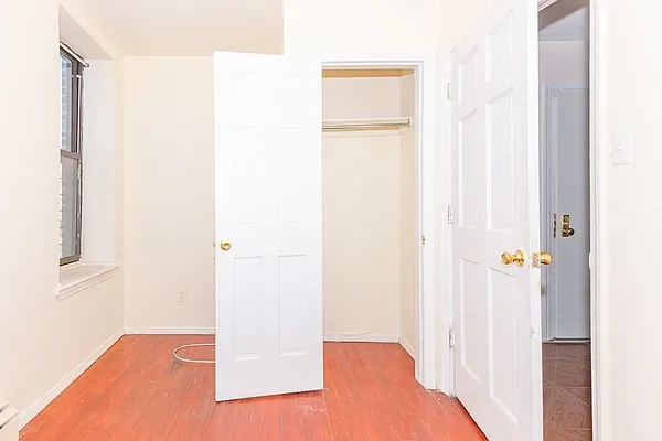 Rented by Rental Solutions Inc | media 22