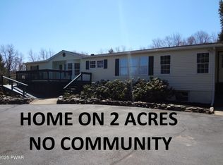 364 Roemerville Rd, Greentown, PA 18426