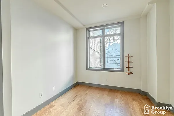 1303 Greene Ave #3A — Photo 10
