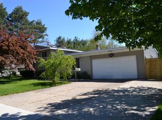5079 Seymour Rd, Swartz Creek, MI 48473