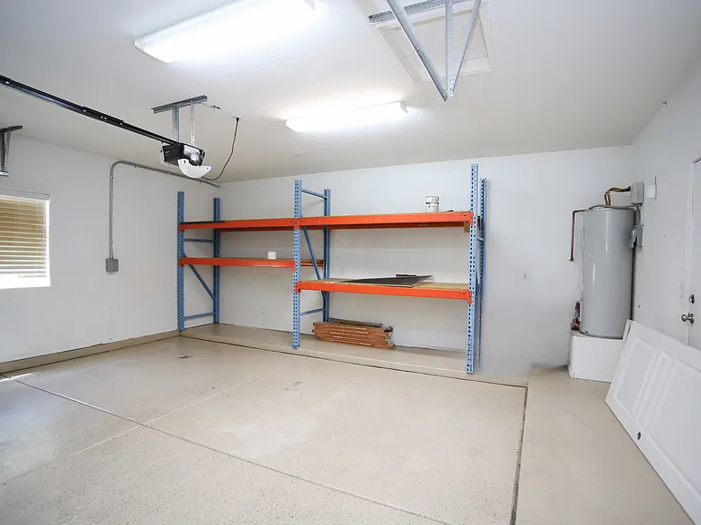 512 E Rainbow Dr — Photo 33