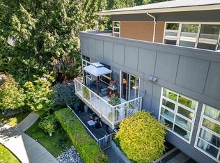 2832 Capilano Rd #206, North Vancouver, BC V7R4H5