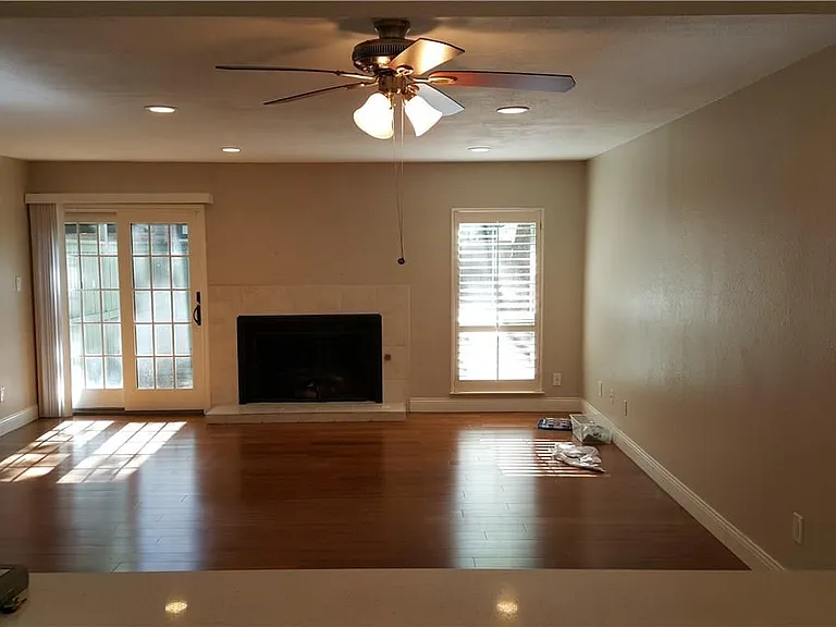 3523 Greystone Dr #112 — Photo 15