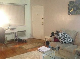 15210 Jewel Ave, Flushing, NY 11367