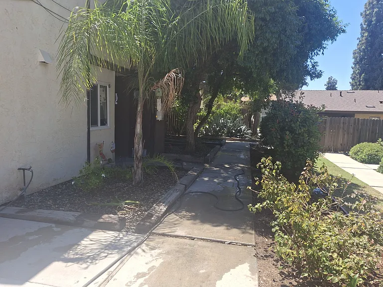 2416 Eric Way #C — Photo 3