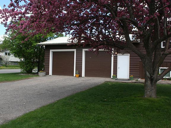3rd image of 410 Flat Creek Dr