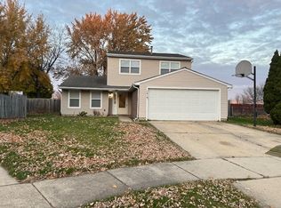 1815 Brighton Cir, Aurora, IL 60506