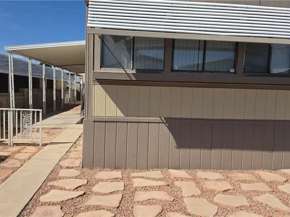 4633 Royal Ridge Blvd, Las Vegas, NV 89103