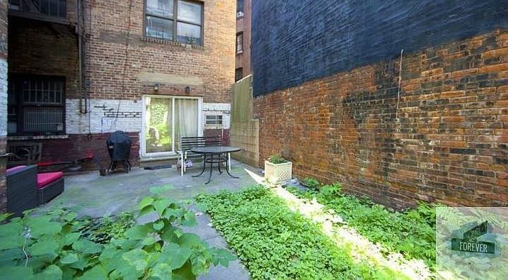 1st image of 184 E 3rd St APT 1G