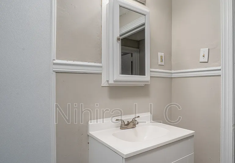 814 Sunset Ave #1 — Photo 16