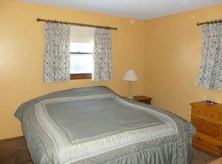 3125 Davidson St, Cross Plains, WI 53528