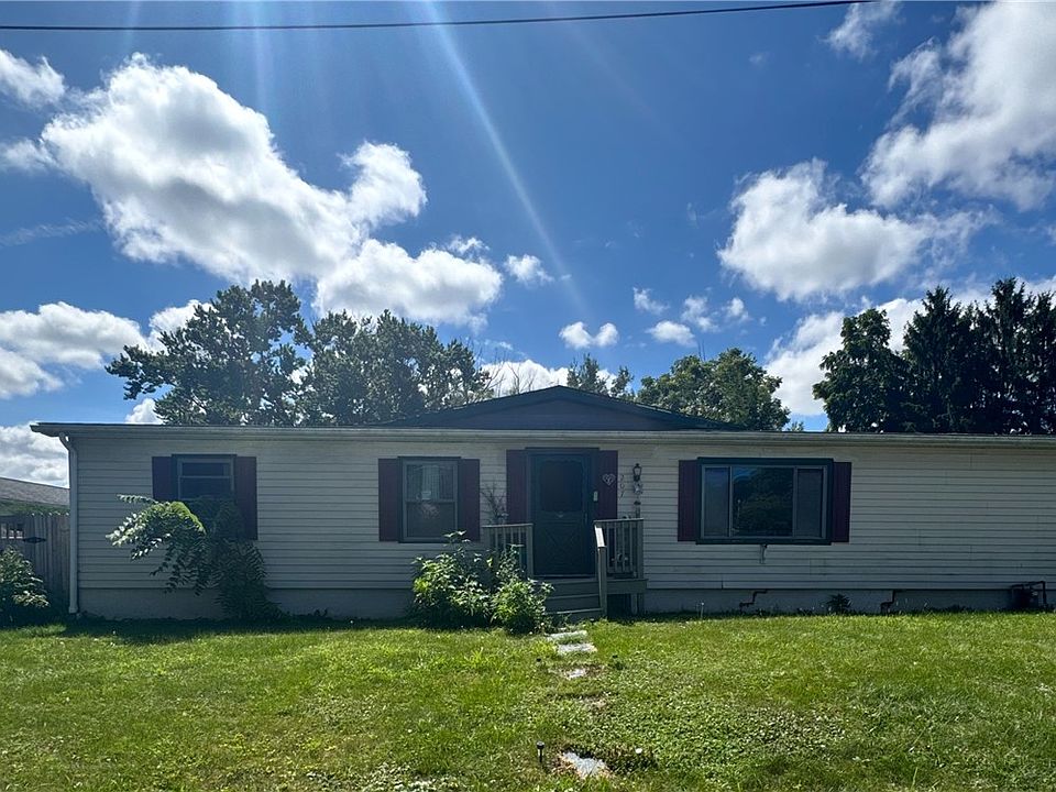 1st image of 207 E 4th Ave