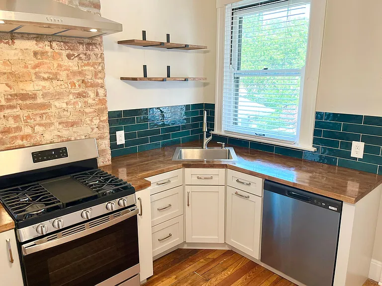 3606 Edwards Rd #2 — Photo 4