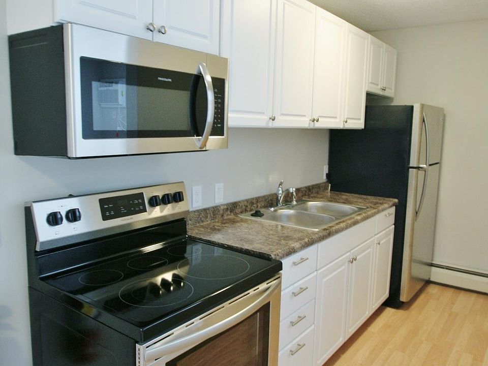 300 6th St SW Kasson, MN, 55944 Apartments for Rent Zillow