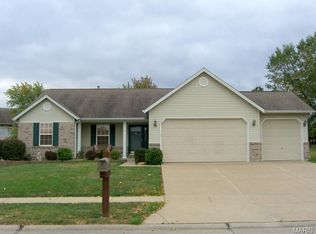 4 Amber Wave Ct, O'Fallon, MO 63366
