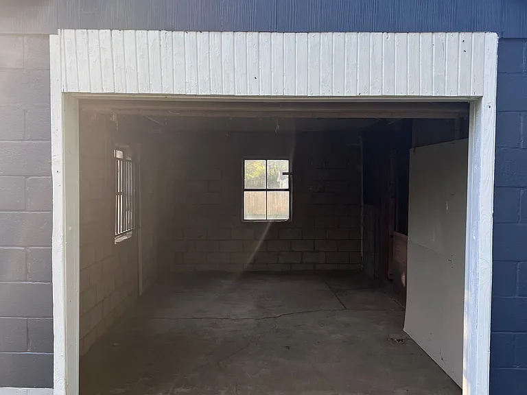 383 Rule St — Photo 15