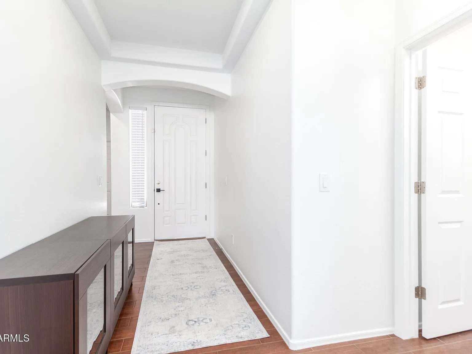 3 bed, 2.0 bath, 1790 sqft, $3,100 — Photo 2