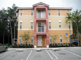 2147 Shoma Dr, Royal Palm Beach, FL 33414