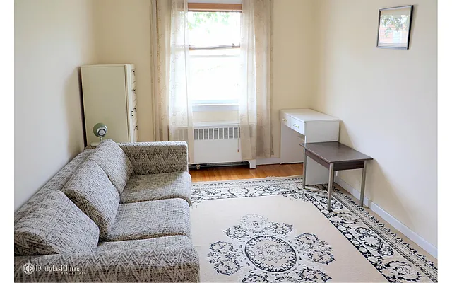 Rented by Douglas Elliman | media 15