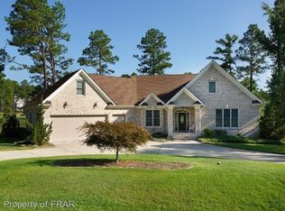 315 Barons Run W, Spring Lake, NC 28390