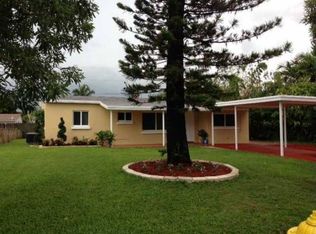 5951 NE 3rd Ave, Oakland Park, FL 33334