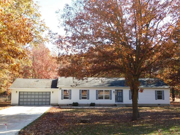10147 Crane Ct, Wheatfield, IN 46392