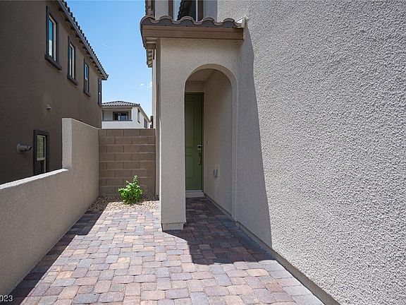 2nd image of 11579 Desert Hollow Ave