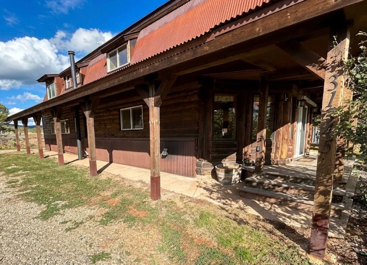 5 bed, 3887 sqft, $3,500 — Photo 2