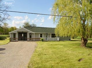 5269 E Hill Rd, Grand Blanc, MI 48439