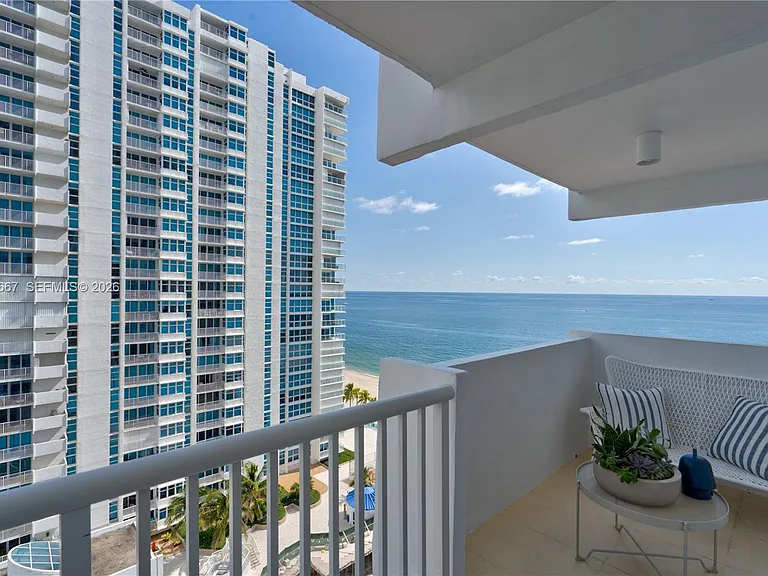 1370 S Ocean Blvd #1505 — Photo 23