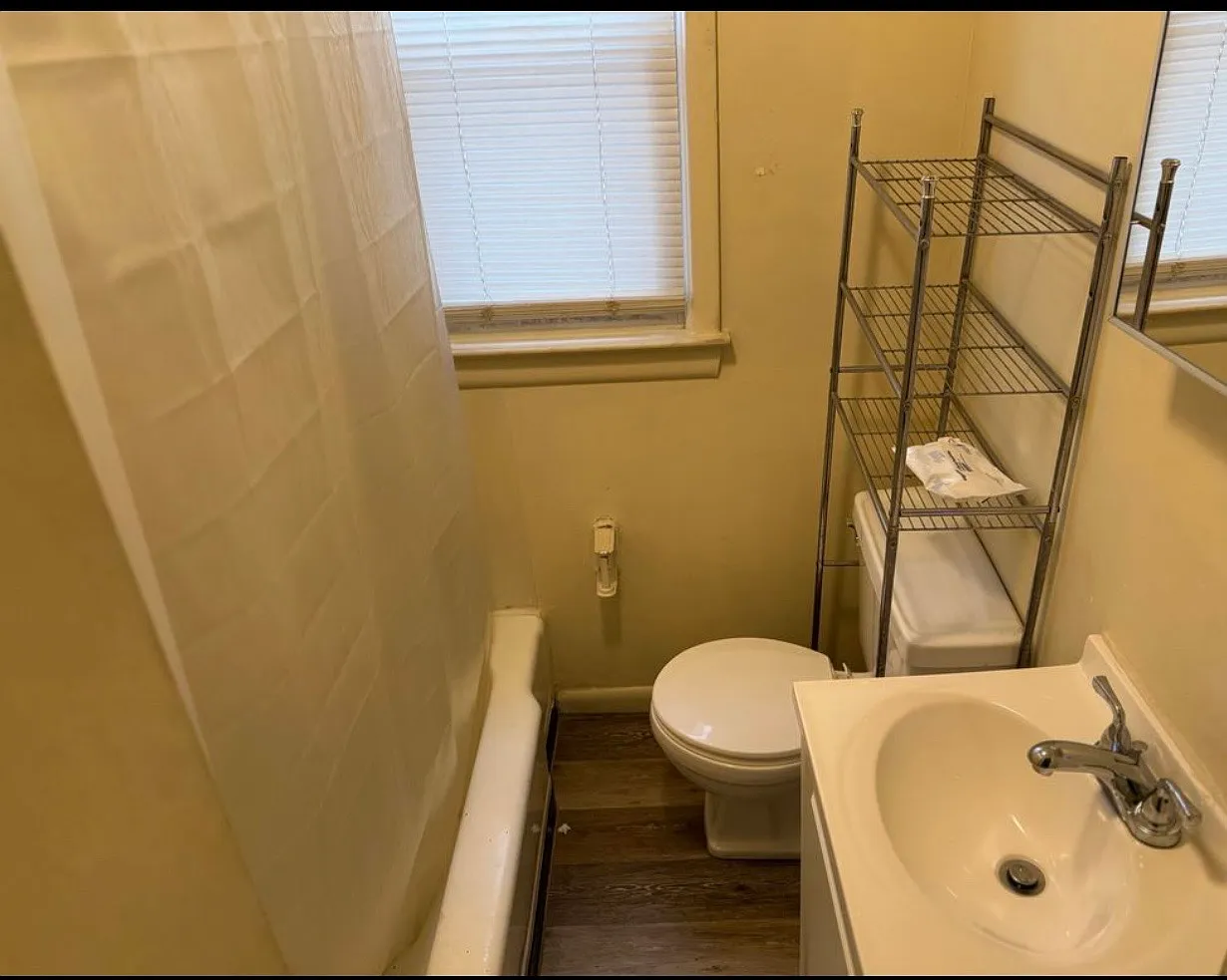 2 bed, $1,700 — Photo 2
