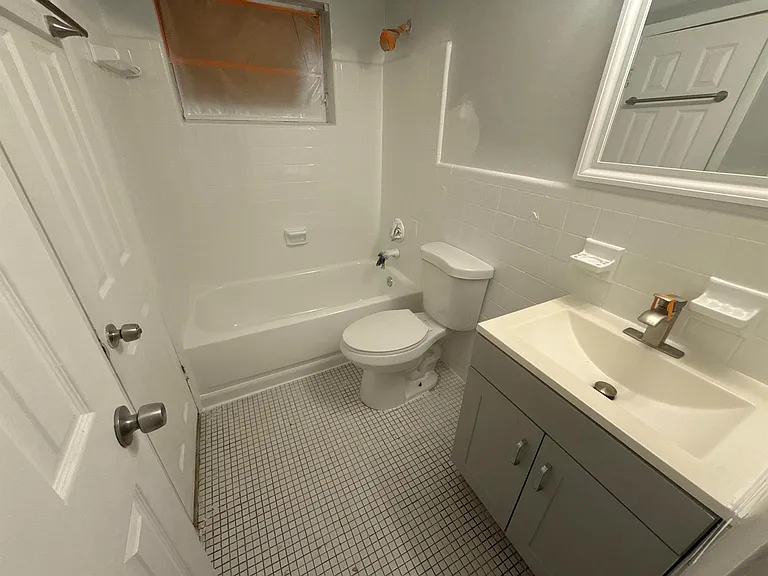 2285 NE 172nd St — Photo 10