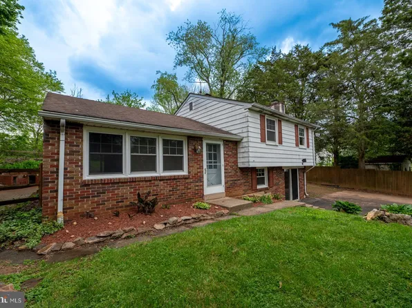 1175 Bleim Rd, Pottstown, PA 19464