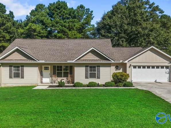 64 Central Henderson Rd, Boaz, AL 35957