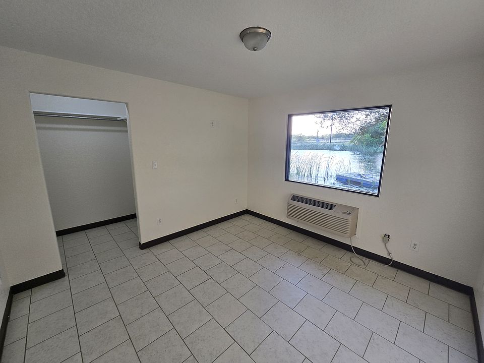1st image of 126 Alton Ave #C6