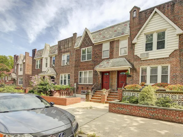 39-25 50th Street, Woodside, NY 11377