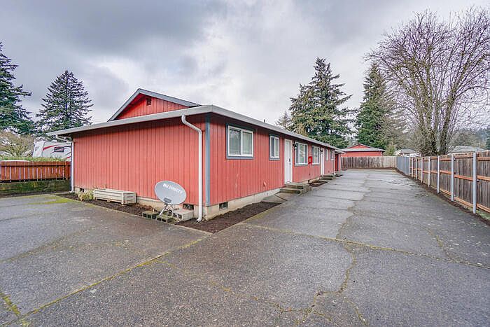 1st image of 781 G St #781