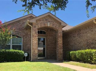 1010 Talpa Ln, Forney, TX 75126