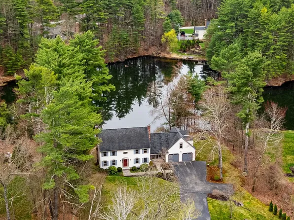 12 Magazine Street, Bedford, NH 03110