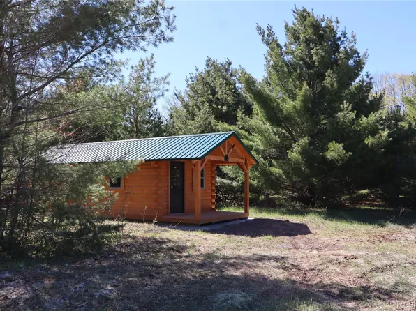 5575 E 26 Mile Rd, Pickford, MI 49774